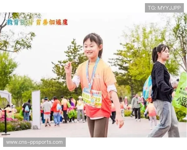 大竹半程马拉松欢乐跑不限年龄亲子携手上阵共享健康与快乐