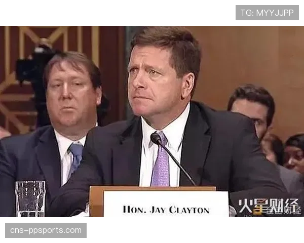 前波尔多俱乐部主席因财务欺诈案出庭受审 前波尔多俱乐部主席因财务欺诈案出庭受审